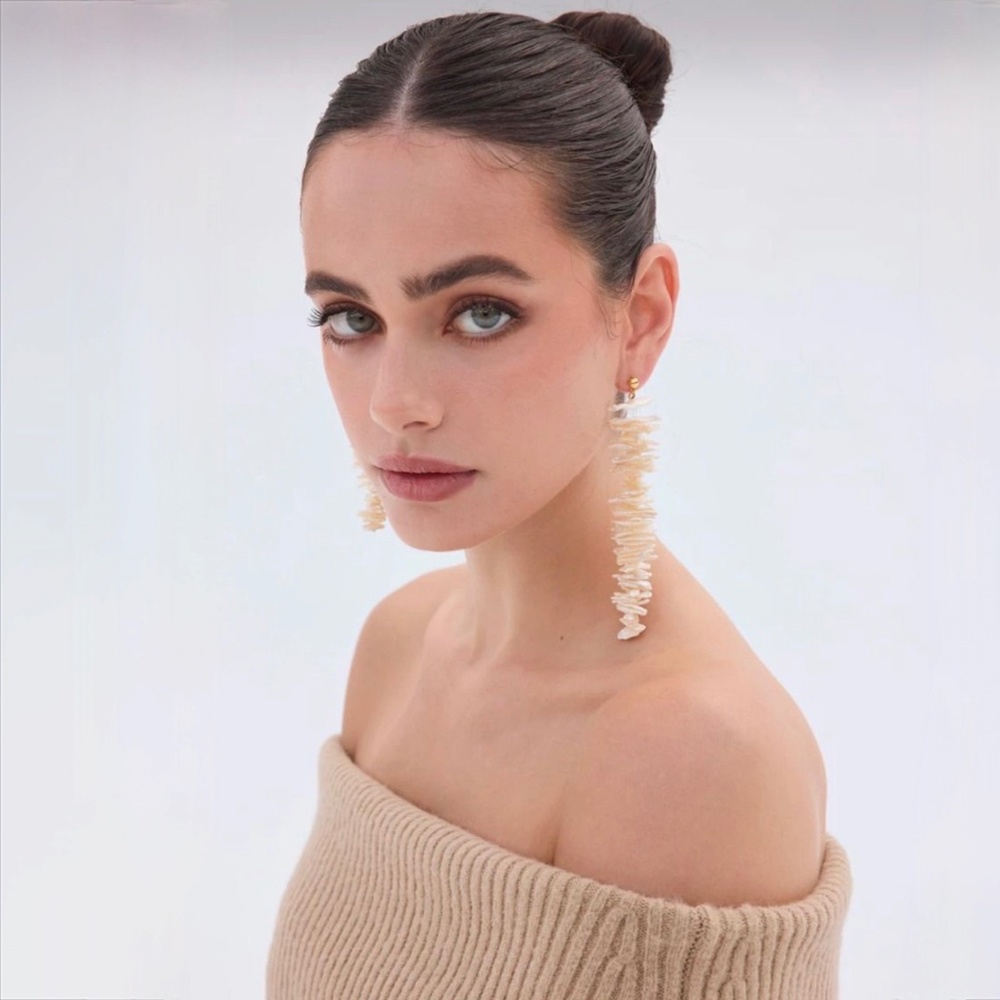 Cult Gaia Aliza Baroque Cultured Freshwater Pearl Asymmetric Drop Earrinβ¦